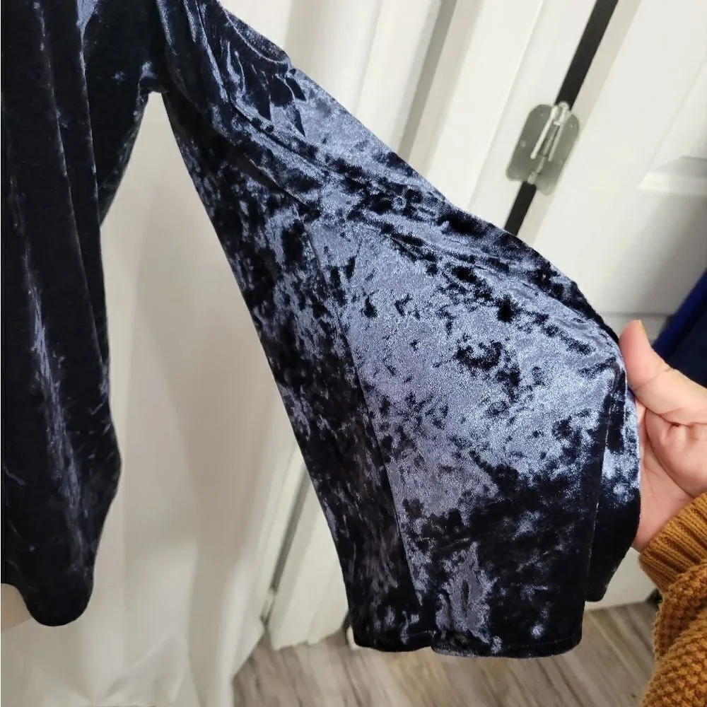 American Eagle Navy Blue Crushed Velvet Cold Shoulder Choker Wide Sleeve Top S - Picture 6 of 12
